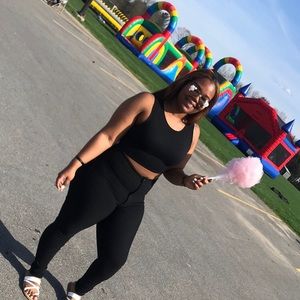 Meet your Posher, Sky